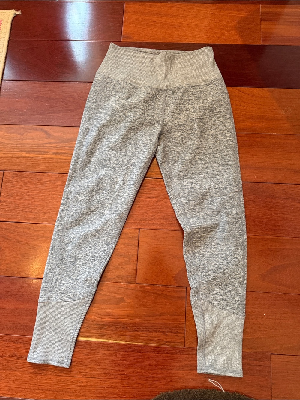 Heather Gray Active Leggings - Stretchy High-Waist Comfort size small